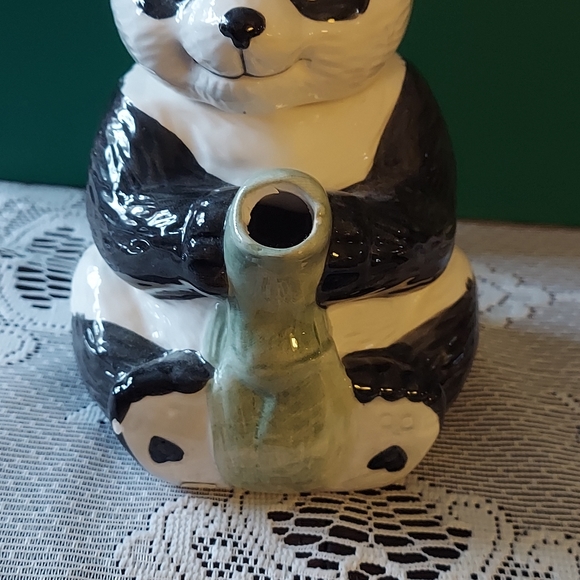 Porcelain Panda Teapot - Picture 5 of 9